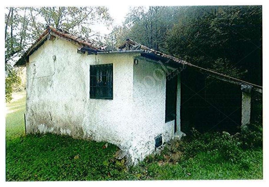 (lotto 6 lettere A-B-C-D-E-F-L-M della perizia datata 13 febbraio 2019 depositata nell'es. r.g.n. 57/2018 (+162/2024)-pag.88,89,91,da 97 a 109,117,118,119 e 120)-Piena Propriet�-In Comune di PRIMALUNA,Sezione di PRIMALUNA e PESSINA VALSASSINA:fabbricato rustico con appezzamenti di terreno in localit� La Cassina.