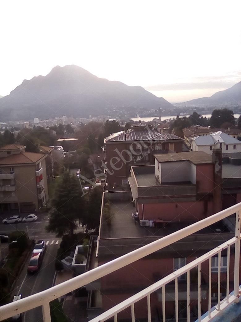 Appartamento al settimo piano con box auto in Lecco