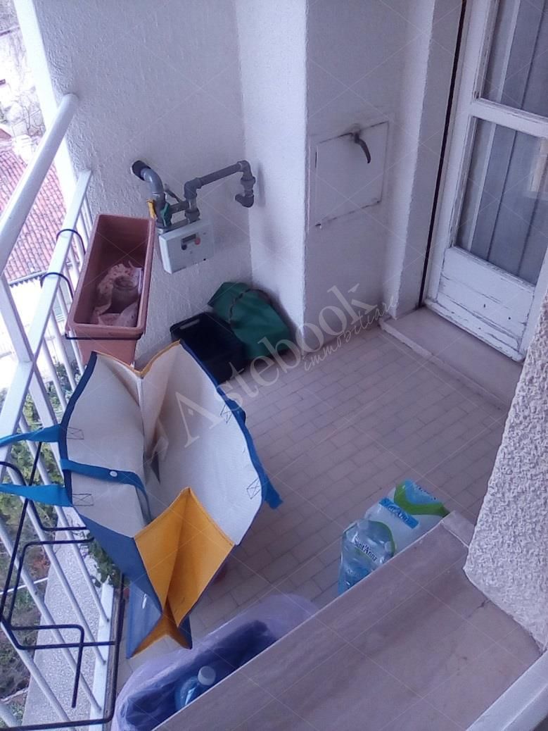 Appartamento al settimo piano con box auto in Lecco